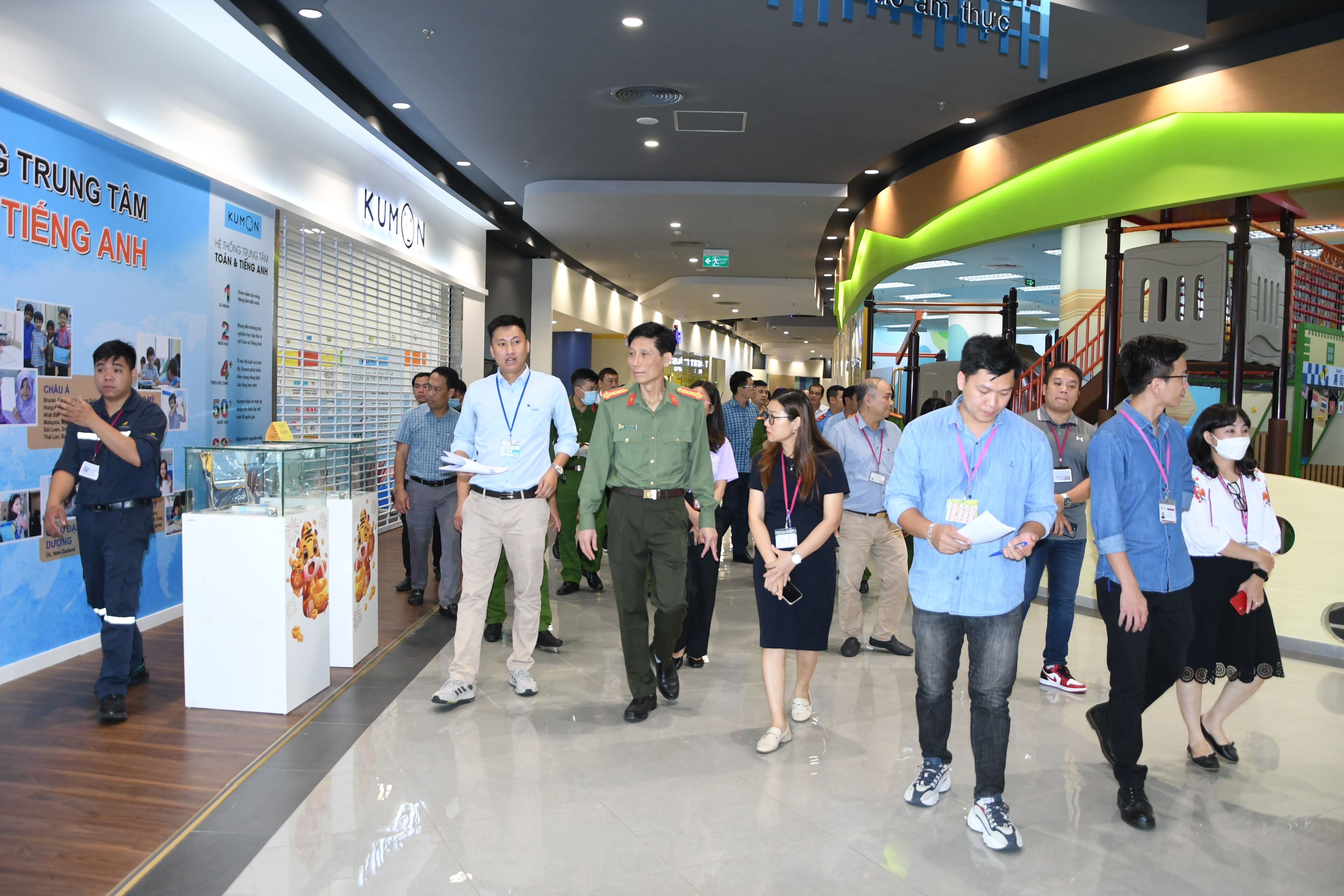 Tăng cường công tác PCCC tại các cơ sở tập trung đông người, các cơ sở trọng điểm nguy hiểm về cháy, nổ trong dịp lễ Tết cuối năm